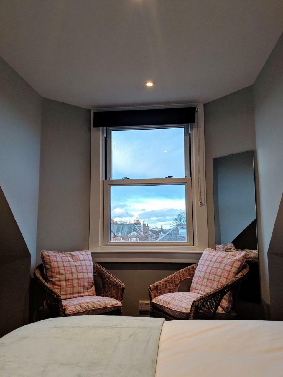 Falcon Crest Guest House Эдинбург Экстерьер фото